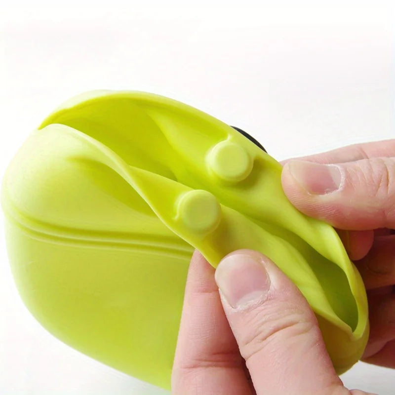 Silicone Dog Treat Pouch